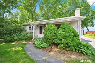 13 Briarwood Dr, Old Saybrook, CT 06475 - Photo 1