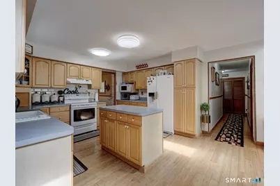 300 Hilltop Road, Watertown, CT 06779 - Photo 17