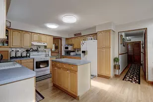 300 Hilltop Rd, Watertown, CT 06779 - Photo 17