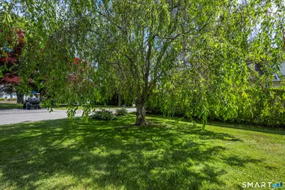 44 Sea View Avenue, East Lyme, CT 06357 - Photo 9