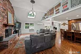 1968 Chalker Hill, Glastonbury, CT 06033 - Photo 5