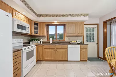 7 Dogwood Drive, Ansonia, CT 06401 - Photo 15