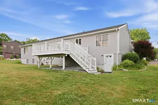 7 Dogwood Dr, Ansonia, CT 06401 - Photo 5