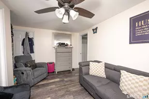 150 Moffitt St, Bridgeport, CT 06610 - Photo 23
