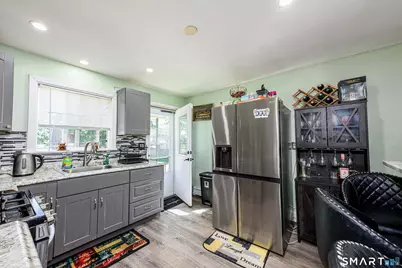 150 Moffitt Street, Bridgeport, CT 06610 - Photo 7