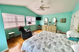 906 E Broadway, Milford, CT 06460 - Photo 17