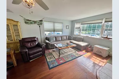 906 East Broadway, Milford, CT 06460 - Photo 7