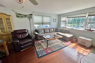 906 E Broadway, Milford, CT 06460 - Photo 7