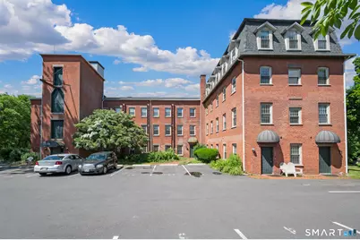 1 Russell Street #22, Middletown, CT 06457 - Photo 1