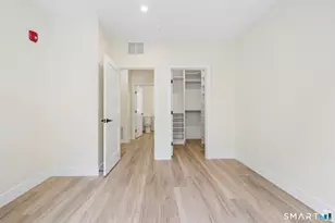 220 E Rd, Meriden, CT 06450 - Photo 9