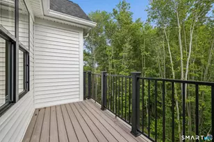 220 E Rd, Meriden, CT 06450 - Photo 15