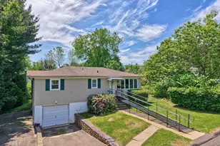28 Vittorio St, Watertown, CT 06779 - Photo 33