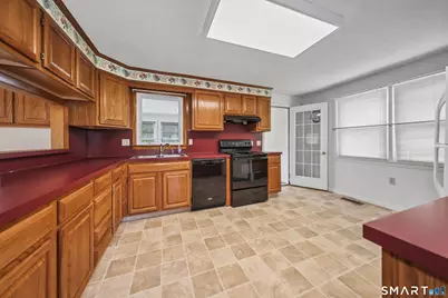 28 Vittorio Street, Watertown, CT 06779 - Photo 19