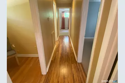 8 Commodore Street, Norwich, CT 06360 - Photo 13
