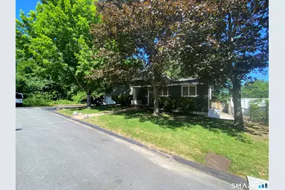 8 Commodore Street, Norwich, CT 06360 - Photo 35