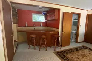 8 Commodore St, Norwich, CT 06360 - Photo 25
