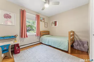 18 Old Black Point Rd, East Lyme, CT 06357 - Photo 23