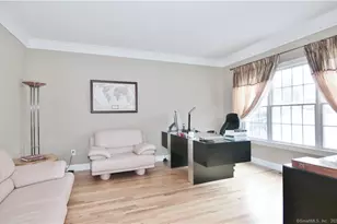 37 W Rock Trail, Stamford, CT 06902 - Photo 5