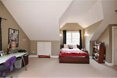 37 West Rock Trail, Stamford, CT 06902 - Photo 23