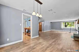 136 Reservoir Rd, Berlin, CT 06037 - Photo 7