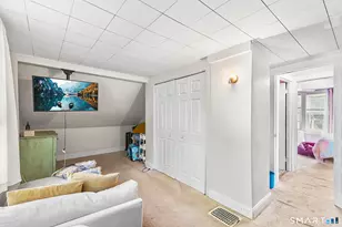 17 Whitney St, East Hartford, CT 06118 - Photo 17