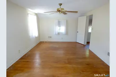 463 Forbes Street, East Hartford, CT 06118 - Photo 19