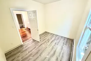 429 Baldwin St, Waterbury, CT 06702 - Photo 7