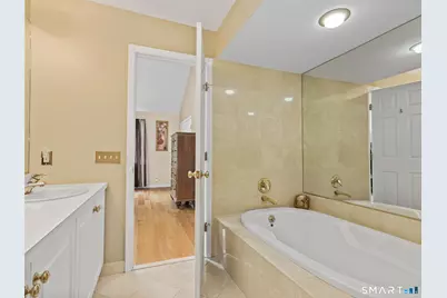 180 Turn Of River Road #13A, Stamford, CT 06905 - Photo 23