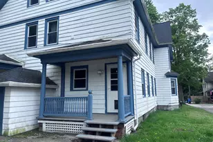 32-34 Linnell St, Plainfield, CT 06354 - Photo 3