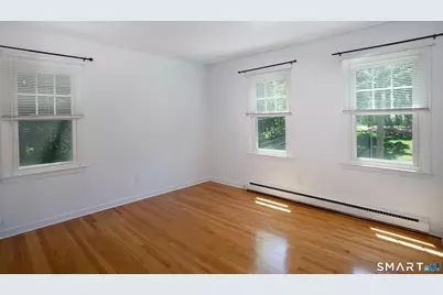 172 East Avenue #174, New Canaan, CT 06840 - Photo 9