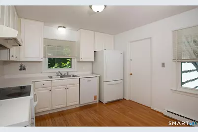 172 East Avenue #174, New Canaan, CT 06840 - Photo 5