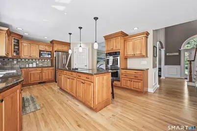170 Valley View Road, Thomaston, CT 06787 - Photo 9