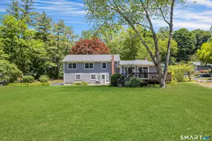 104 Nutmeg Ln, Stamford, CT 06905 - Photo 5