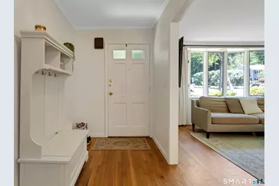 104 Nutmeg Lane, Stamford, CT 06905 - Photo 9