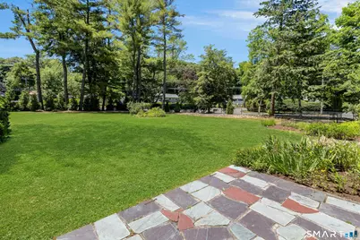 104 Nutmeg Lane, Stamford, CT 06905 - Photo 35