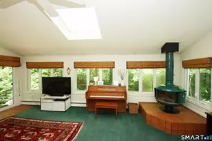 10 Old Village Ln, Farmington, CT 06085 - Photo 25