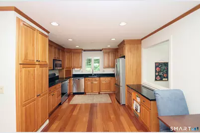 10 Old Village Lane, Farmington, CT 06085 - Photo 13