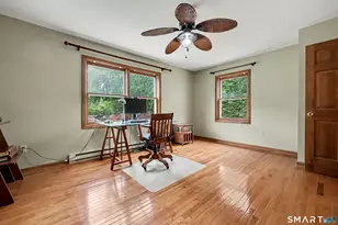8 Apple Blossom Ln, Danbury, CT 06811 - Photo 11