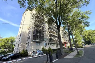 80 Cartright St, Bridgeport, CT 06604 - Photo 3