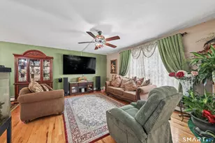 110 White Birch Dr, Waterbury, CT 06708 - Photo 3