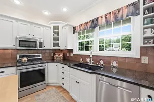 38 Old Farm Rd, Somers, CT 06071 - Photo 11