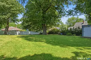 41 Candlewood Rd, Fairfield, CT 06825 - Photo 11