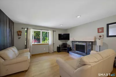 10 Glenwood Terrace, Cromwell, CT 06416 - Photo 13