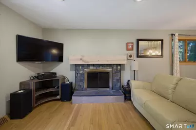 10 Glenwood Terrace, Cromwell, CT 06416 - Photo 15