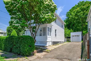 38 White St, Bridgeport, CT 06610 - Photo 3