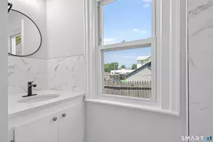 38 White St, Bridgeport, CT 06610 - Photo 15