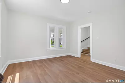 38 White Street, Bridgeport, CT 06610 - Photo 9