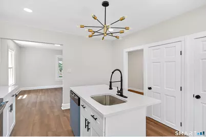 38 White Street, Bridgeport, CT 06610 - Photo 13