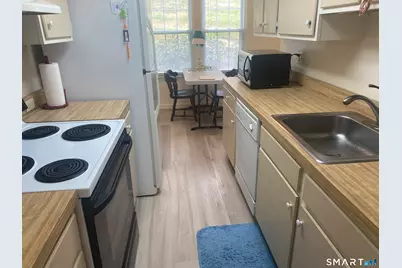 97-99 Park Avenue #72, Danbury, CT 06810 - Photo 3
