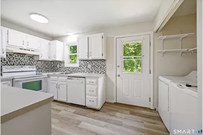 23 Hart Place #1, Plainville, CT 06062 - Photo 7